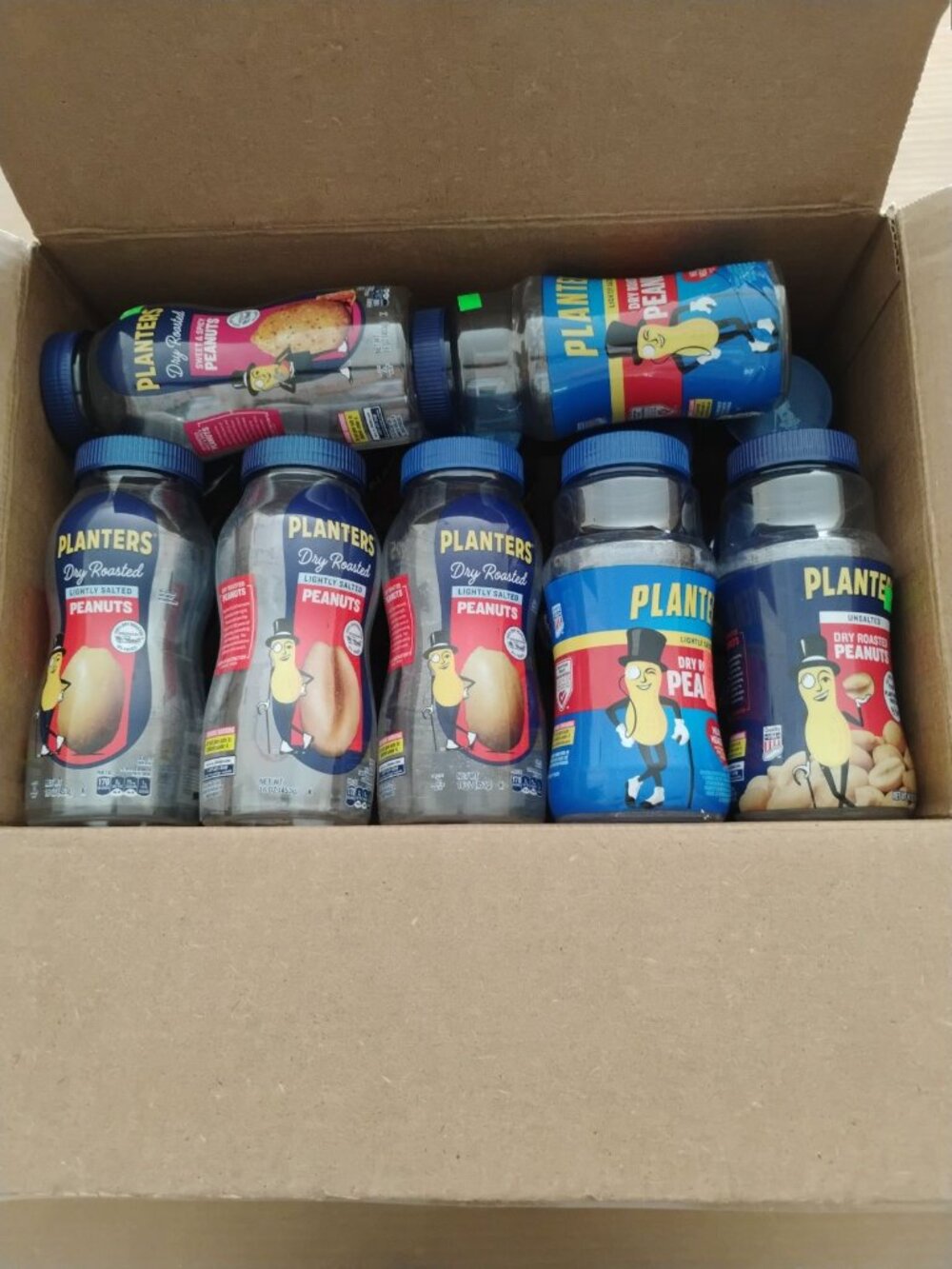 22 empty plastic Planters peanut jars, 16oz size